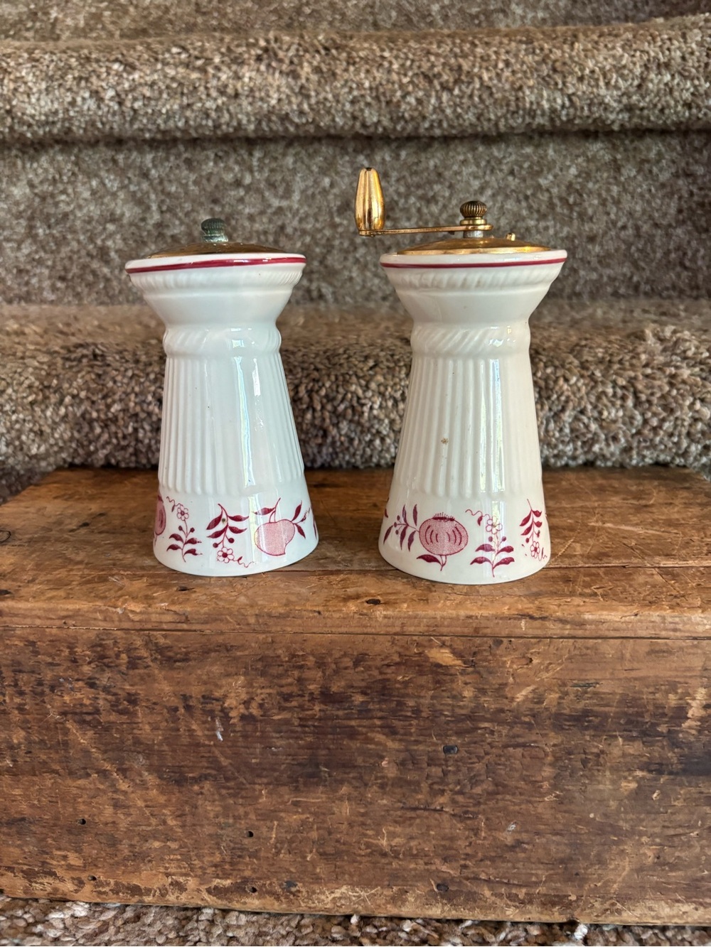 White Ceramic Salt and Pepper Shaker Set with Red Floral Accent
